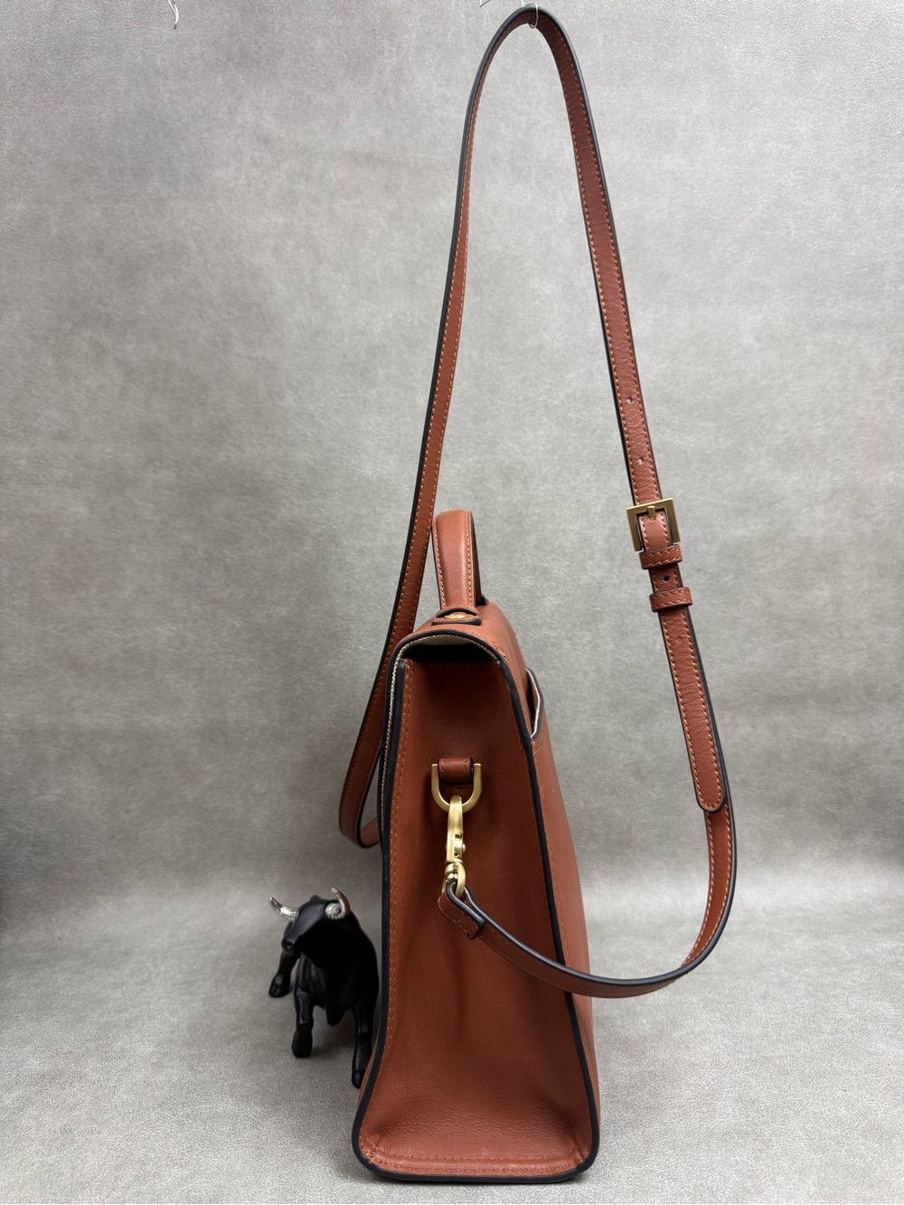 Spartina 449 Brown Leather Top-Handle Satchel with Gold Hardware - Picture 2 of 13